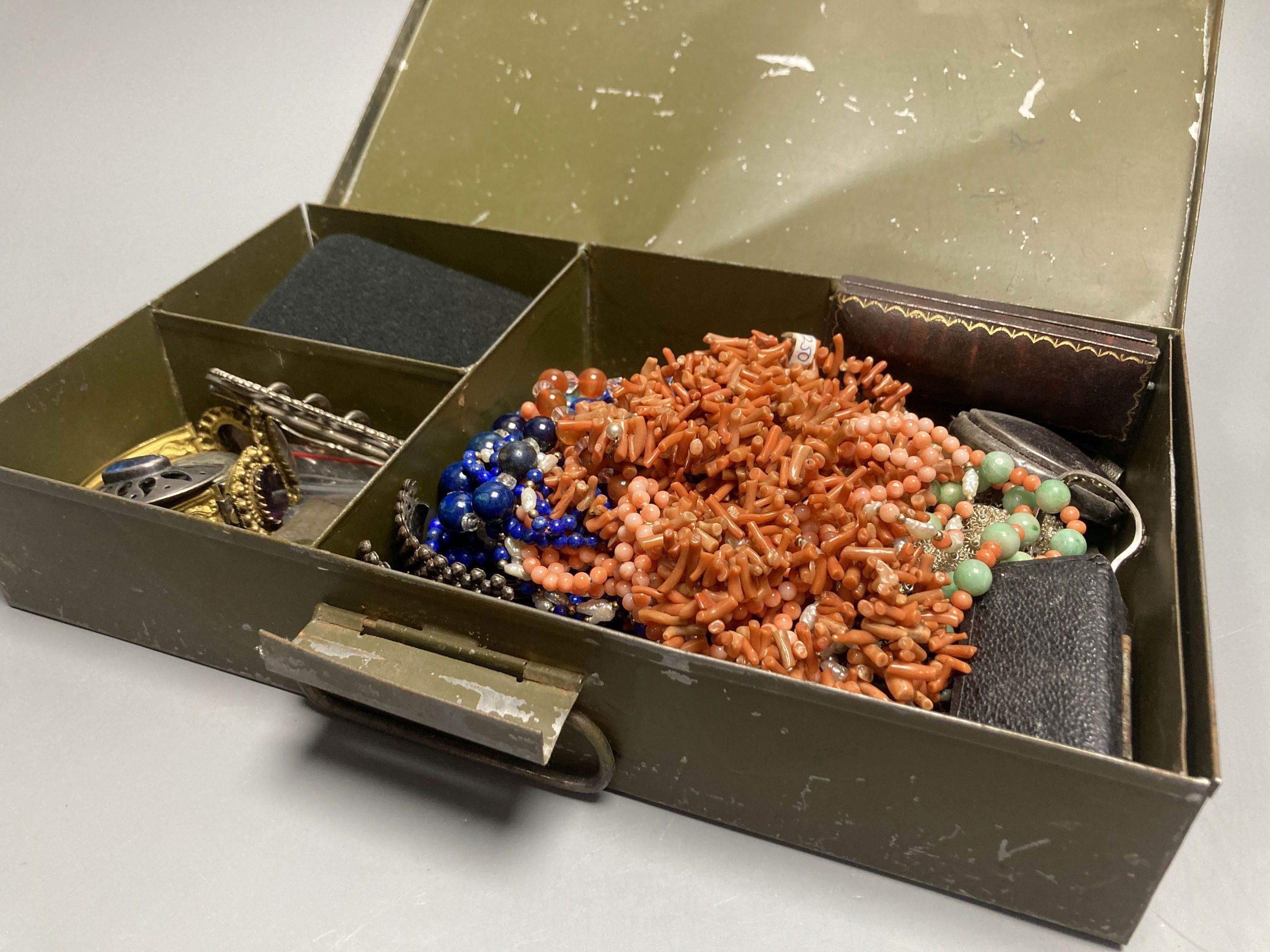 A mixed group of assorted mainly costume jewellery and other items including silver buckle.